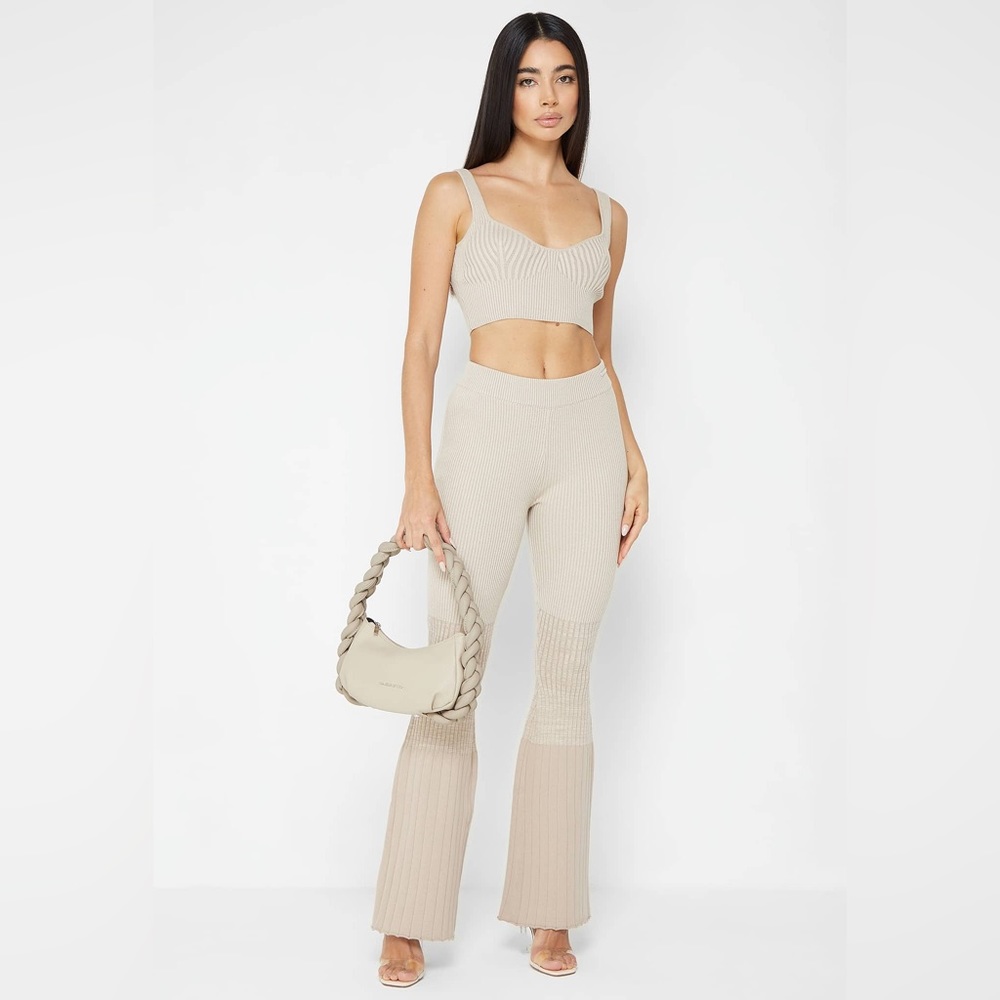 Manière de Voir Set - Beige Ribbed Contour Crop Top & Ombré Flared Leggings